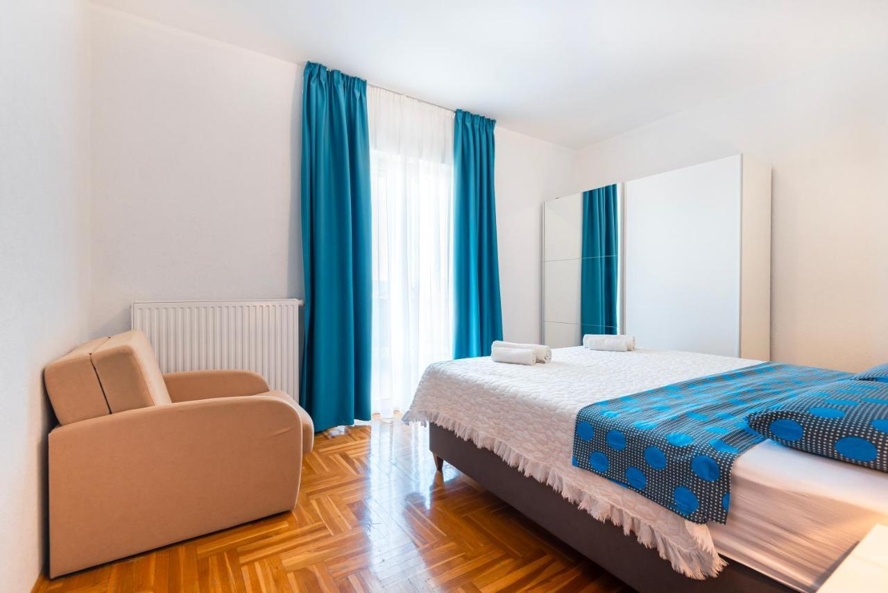 Apartments Plavi Biser シベニク エクステリア 写真