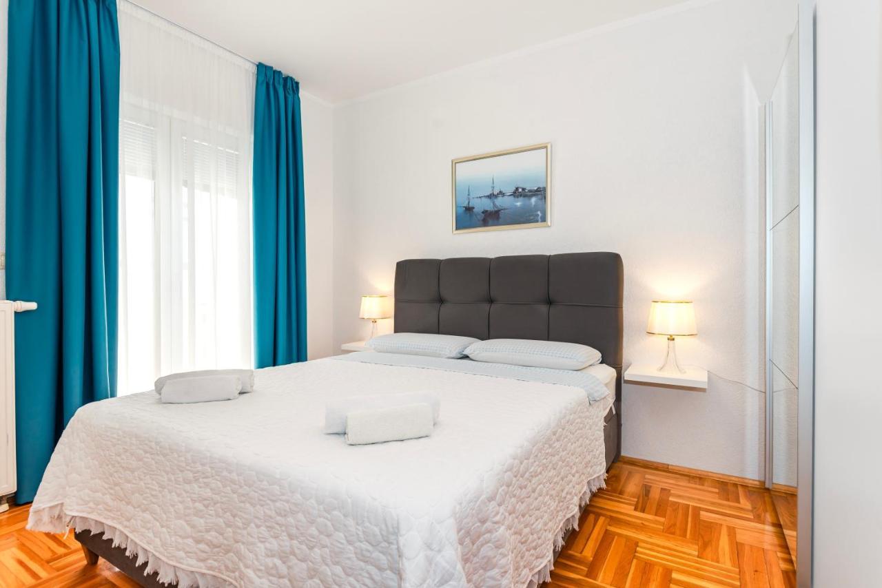 Apartments Plavi Biser シベニク エクステリア 写真