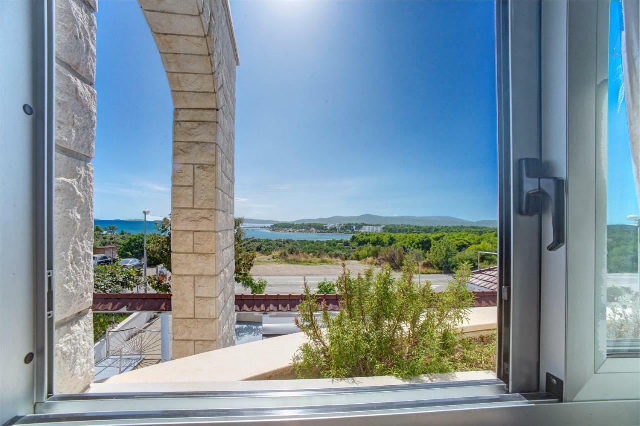 Apartments Plavi Biser シベニク エクステリア 写真